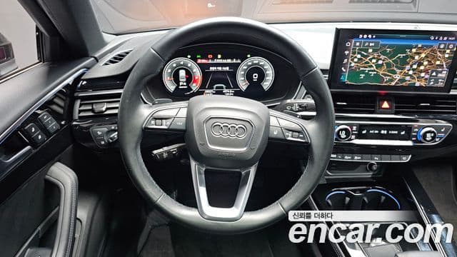 Audi A4 2021 — ფოტო 14/20