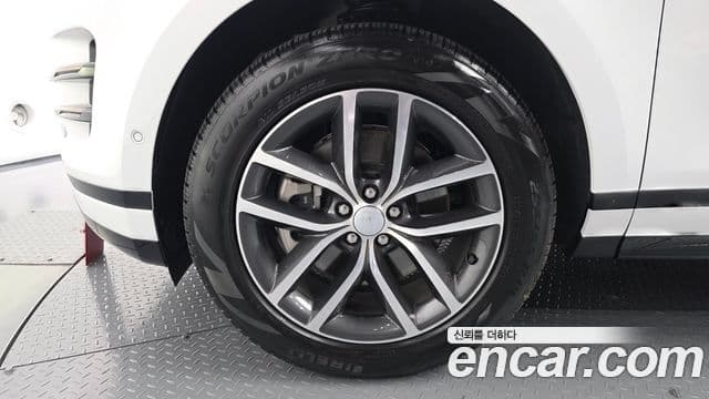 Land Rover Range Rover Evoque 2025 — ფოტო 5/20