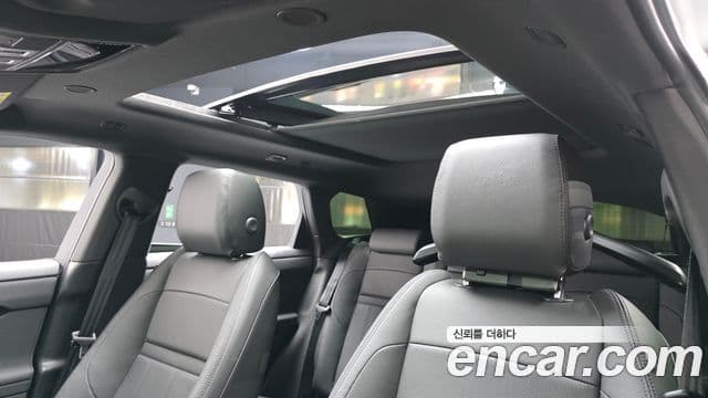 Land Rover Range Rover Evoque 2025 — ფოტო 18/20
