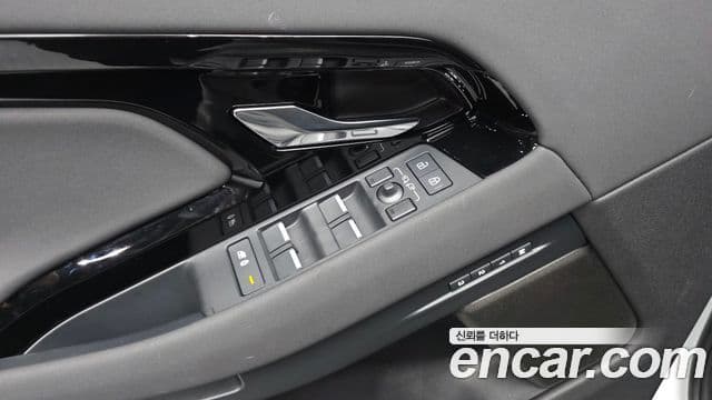 Land Rover Range Rover Evoque 2025 — Şəkil 13/34