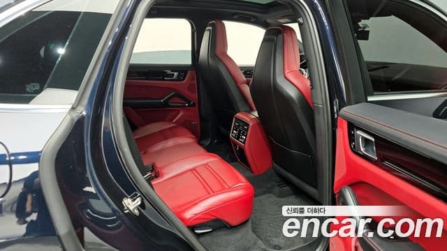 Porsche Cayenne 2019 — Şəkil 11/20