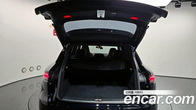Porsche Cayenne 2019 — Şəkil 18/20