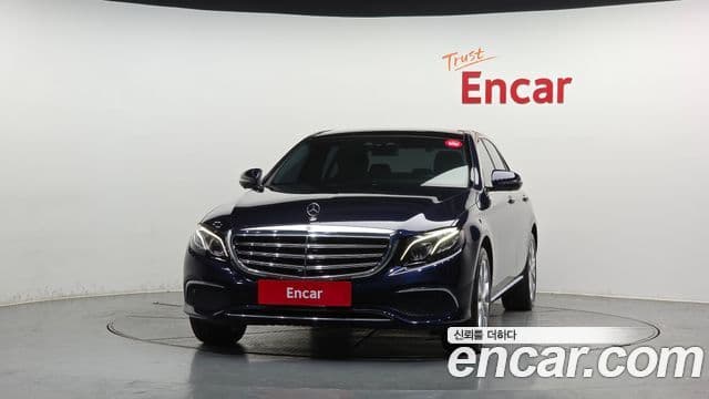 Mercedes-Benz E-Class 2019 — ფოტო 3/20