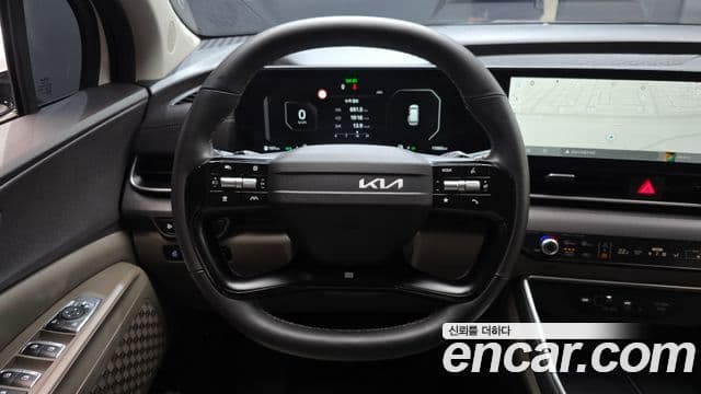 Kia Carnival 2025 — Фото 13/20