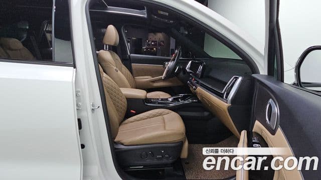 Kia Sorento 2023 — ფოტო 12/20