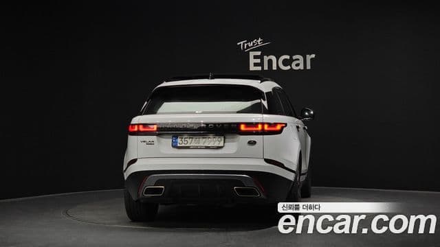Land Rover Range Rover Velar 2021 — Şəkil 4/20