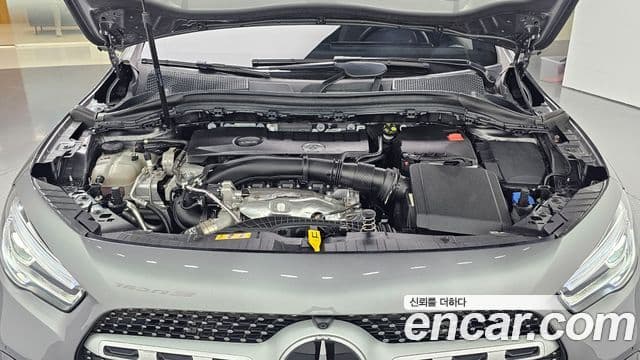 Mercedes-Benz GLA-Class 2023 — ფოტო 5/20