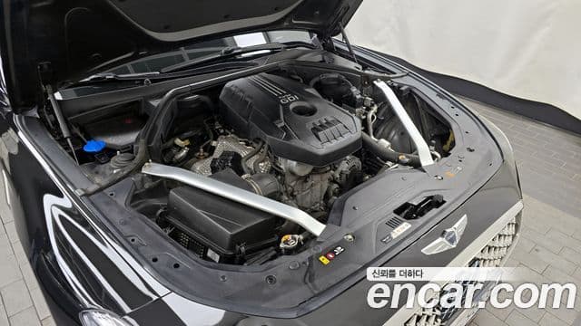Genesis G70 2020 — Photo 19/20