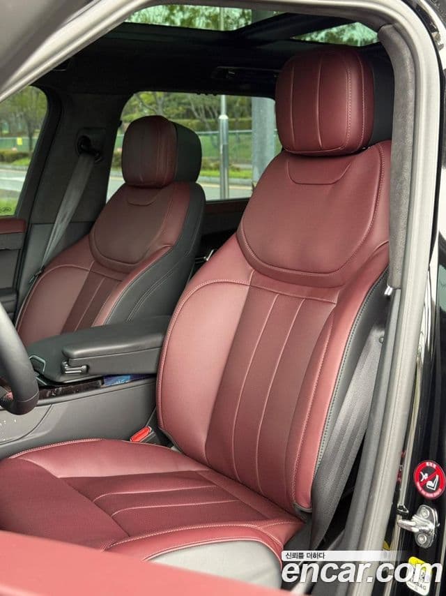 Land Rover Range Rover Sport 2025 — ფოტო 8/19