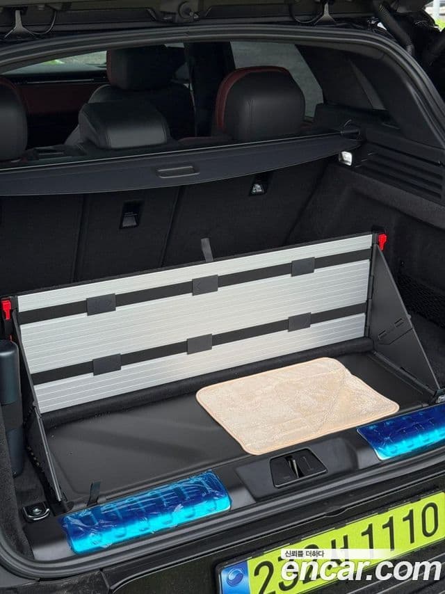 Land Rover Range Rover Sport 2025 — ფოტო 16/19