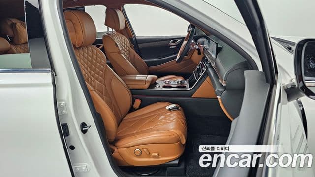 Genesis GV80 2023 — ფოტო 17/31