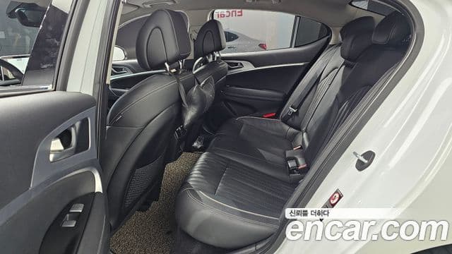Genesis G70 2019 — Şəkil 12/20