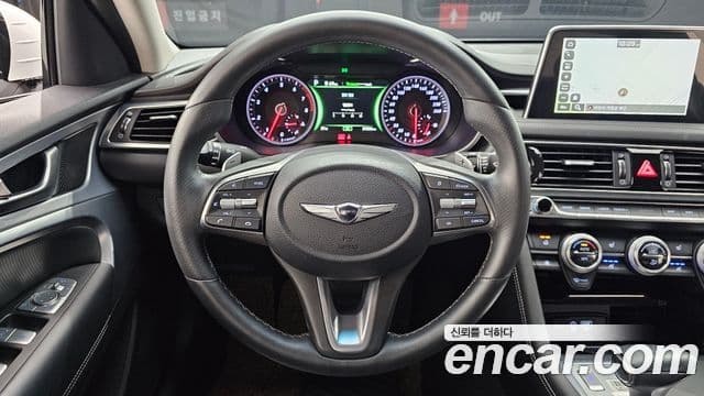 Genesis G70 2019 — Şəkil 13/20