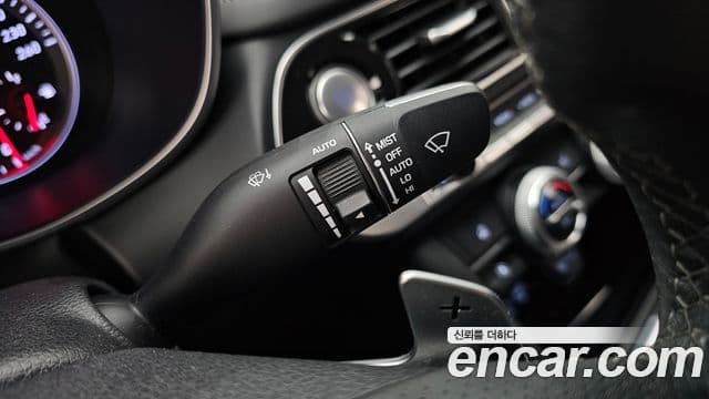 Genesis G70 2019 — Şəkil 19/20