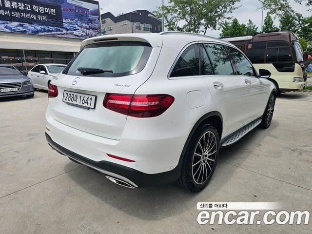 Mercedes-Benz GLC-Class 2019 — Фото 3/20