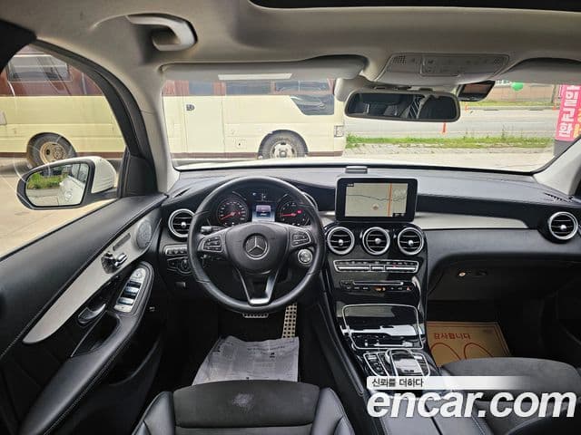 Mercedes-Benz GLC-Class 2019 — Фото 11/20