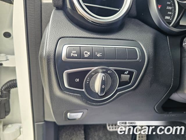 Mercedes-Benz GLC-Class 2019 — Фото 13/20