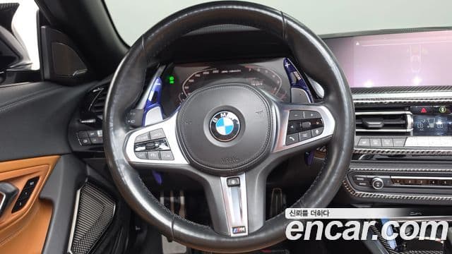 BMW Z4 2021 — Photo 9/20