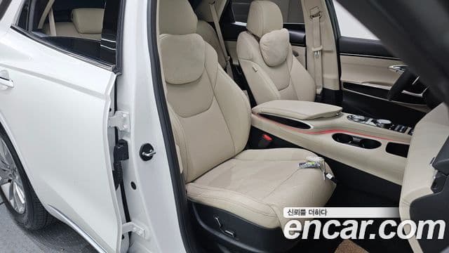 Genesis GV70 2022 — ფოტო 11/20