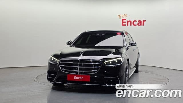 Mercedes-Benz S-Class 2022 — Photo 14/20