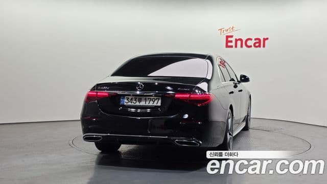 Mercedes-Benz S-Class 2022 — Photo 4/20