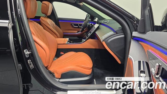 Mercedes-Benz S-Class 2022 — Photo 2/20