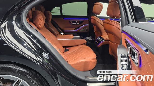 Mercedes-Benz S-Class 2022 — Photo 19/20
