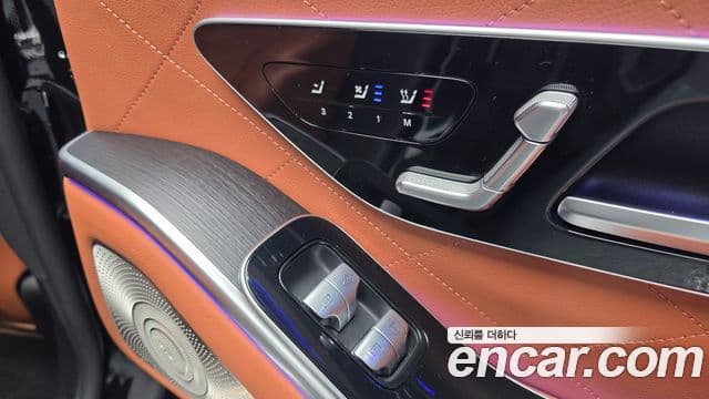 Mercedes-Benz S-Class 2022 — Photo 15/20