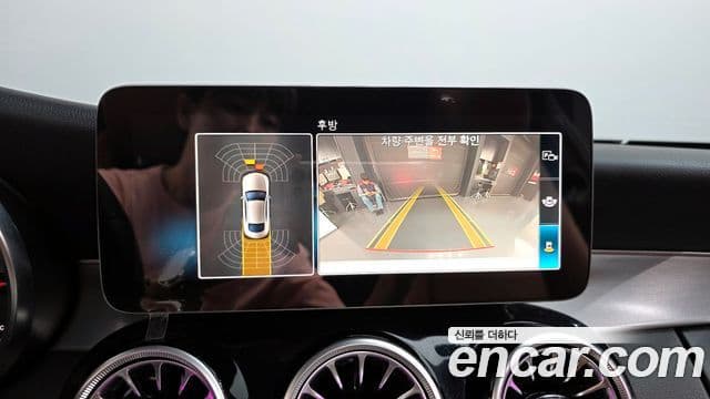 Mercedes-Benz C-Class 2019 — ფოტო 16/20