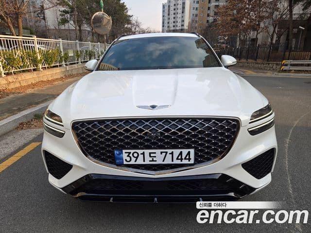 Genesis GV70 2022 — ფოტო 9/20