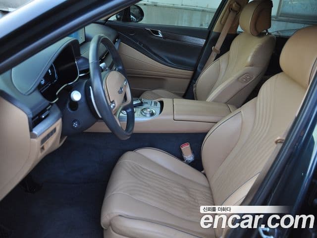 Genesis G80 2020 — Photo 18/20