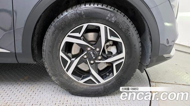 Kia Sportage 2022 — Şəkil 5/20