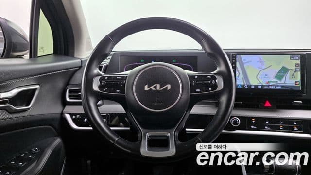 Kia Sportage 2022 — Şəkil 13/20