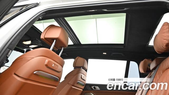 BMW X7 2023 — Photo 18/20