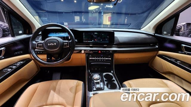 Kia Carnival 2021 — Фото 7/20