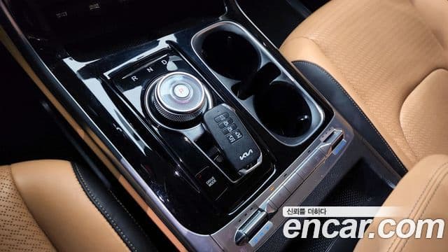 Kia Carnival 2021 — Фото 9/20