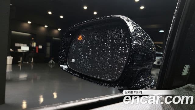 Kia Carnival 2021 — Фото 15/20