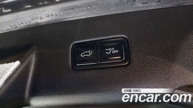 Kia Carnival 2021 — Şəkil 26/36