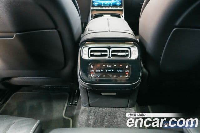 Mercedes-Benz S-Class 2021 — фото 17 из 20