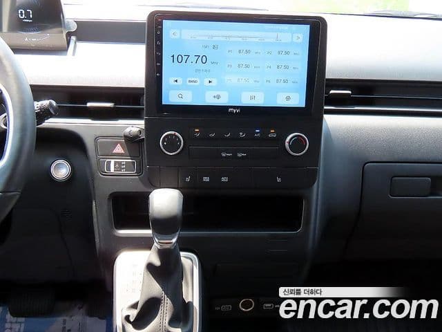 Hyundai Staria 2022 — Şəkil 9/20