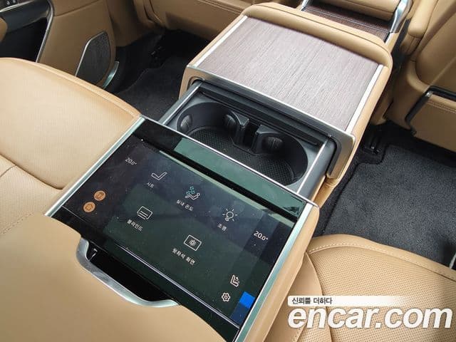 Land Rover Range Rover 2024 — фото 20 из 20