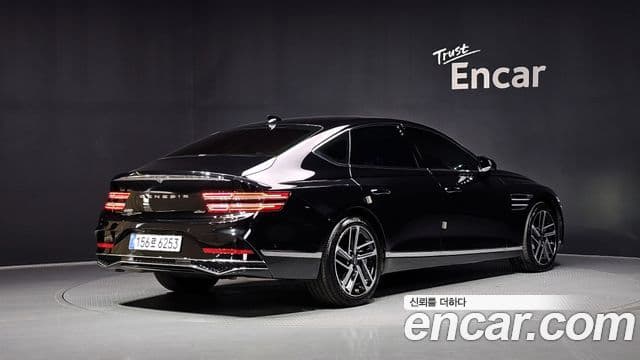 Genesis Electrified G80 2026 — Şəkil 2/20