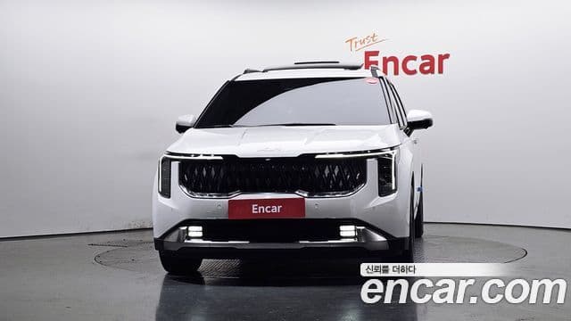 Kia Carnival 2024 — Şəkil 2/20