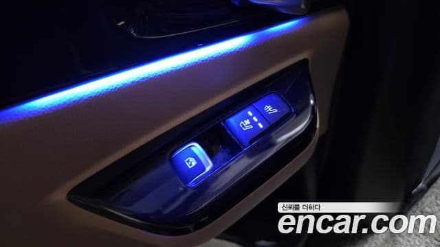 Kia Carnival 2020 — Şəkil 18/20