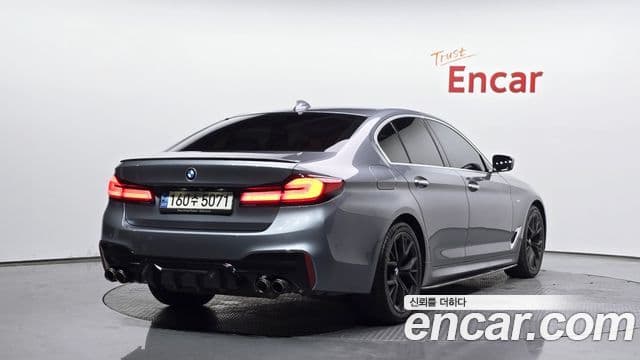 BMW 5 Series 2018 — Şəkil 2/20