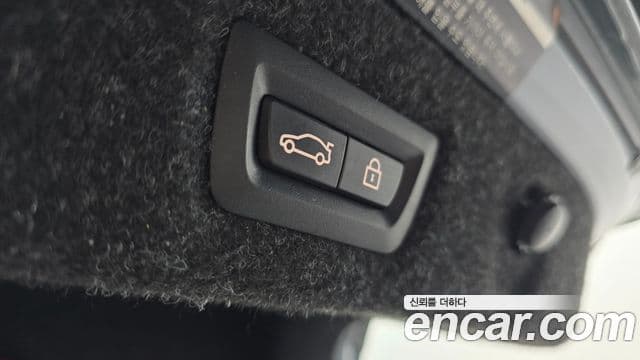 BMW 5 Series 2018 — фото 20 из 20