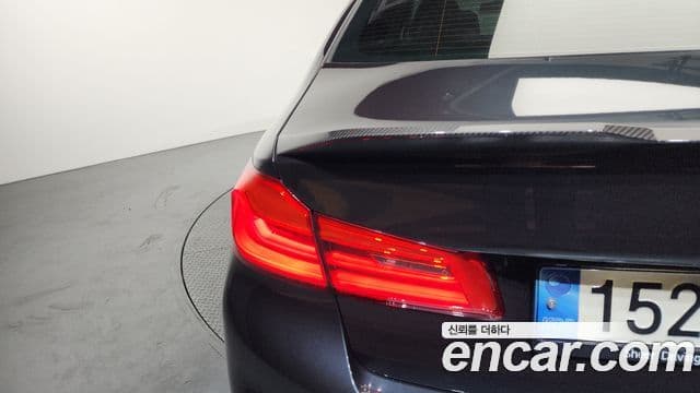 BMW M5 2020 — Şəkil 12/33