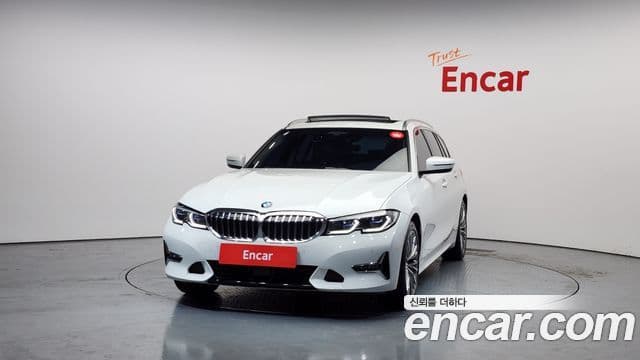 BMW 3 Series 2022 — Şəkil 3/20