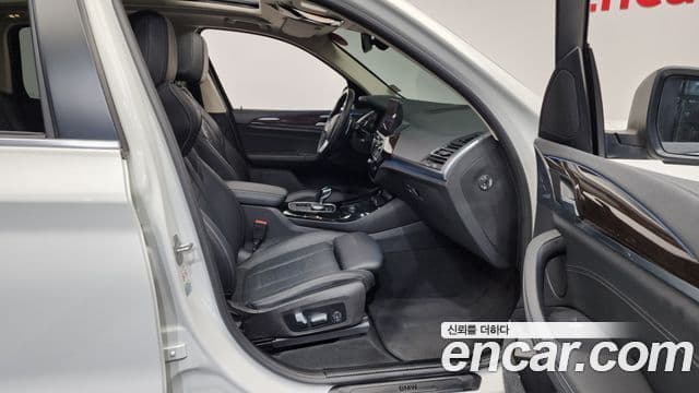 BMW X3 2022 — Photo 13/20