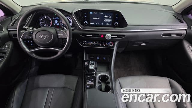 Hyundai Sonata Hybrid 2019 — Photo 1/20